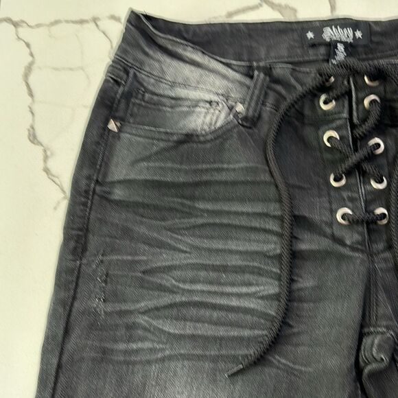 Abby Dawn | by Avril Lavigne Black Denim Studded Women’s Jeans - Picture 6 of 14